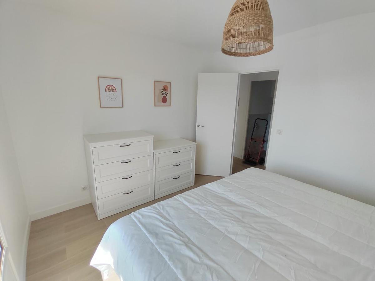Ker Romain - Sea View - 3 Bedrooms Appt Saint-Malo Exteriör bild